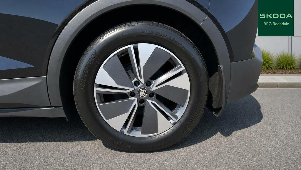 Skoda Elroq 210Kw 85 Edition 82Kwh Black #5