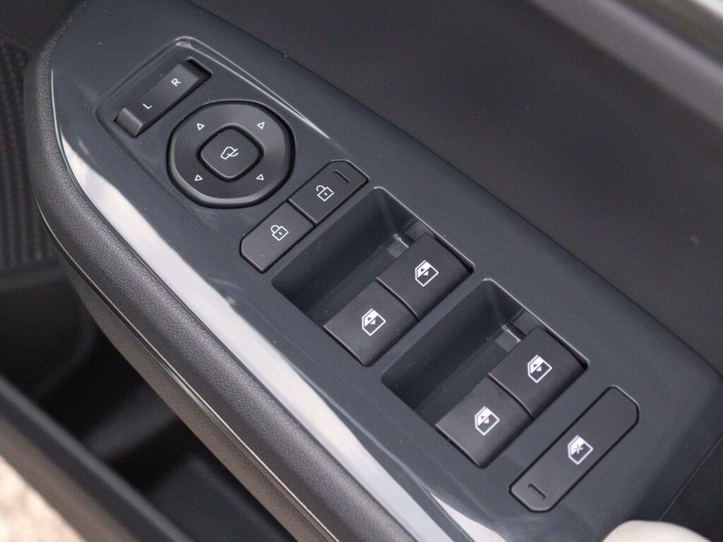 Kia  148Kw Gt-line S 81.4Kwh White #18