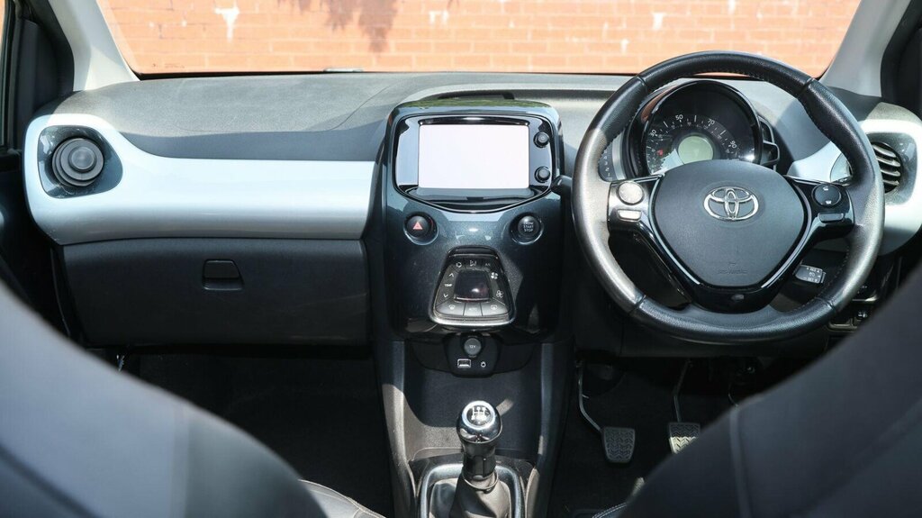 Toyota Aygo 1.0 Vvt-i X-clusiv 2 X-wave Euro 6 Grey #6