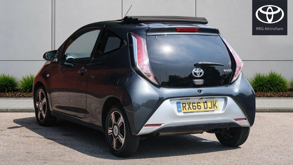 Toyota Aygo 1.0 Vvt-i X-clusiv 2 X-wave Euro 6 Grey #4