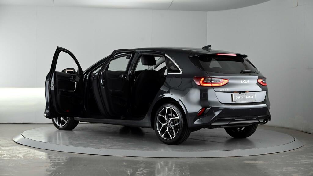 Kia Ceed 2 Red #72