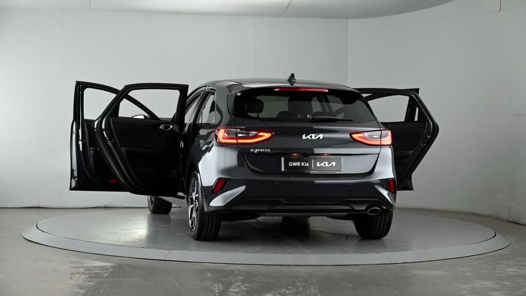 Kia Ceed 2 Red #75