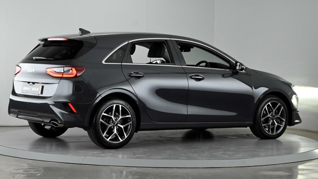 Kia Ceed 2 Red #6