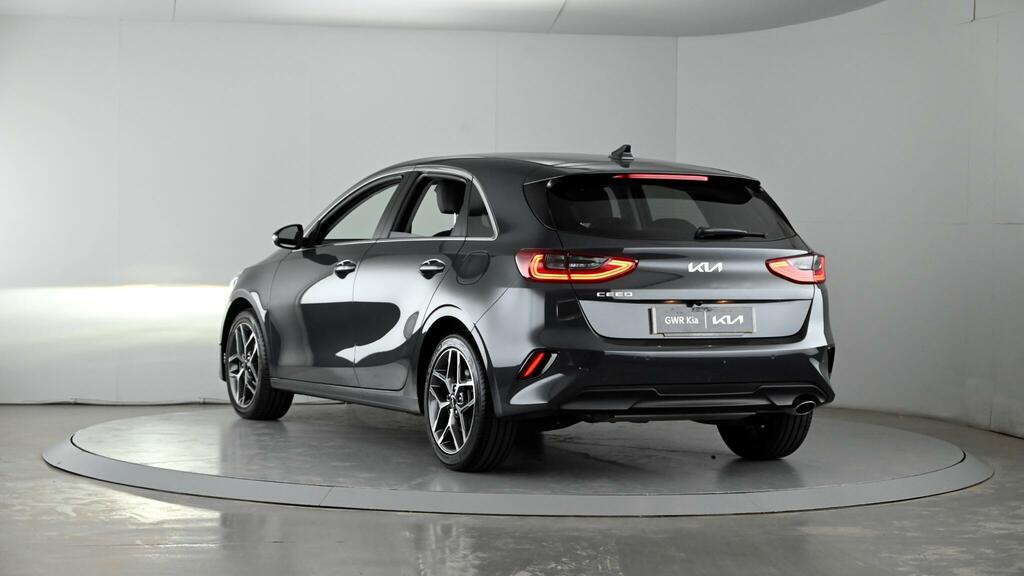 Kia Ceed 2 Red #38