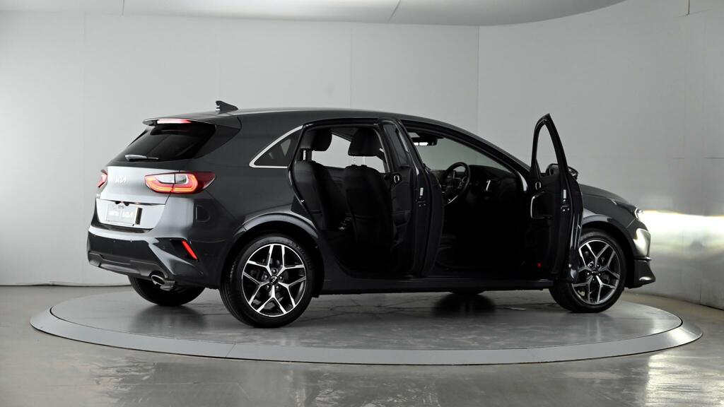 Kia Ceed 2 Red #82