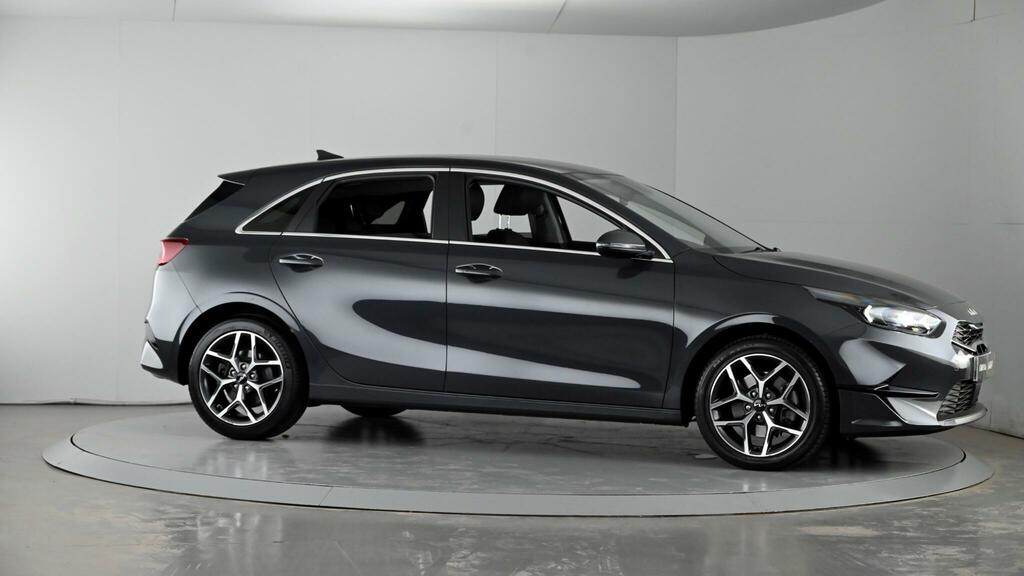 Kia Ceed 2 Red #51