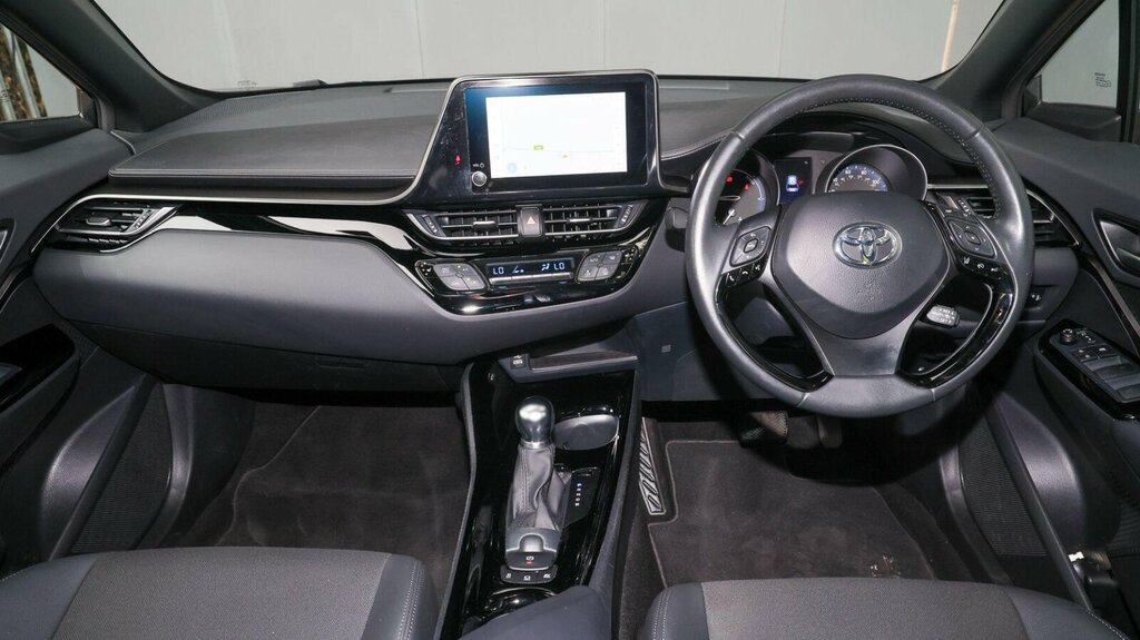 Toyota C-Hr 1.8 Vvt-h Design Cvt Euro 6 Ss YD23WZP Grey #6