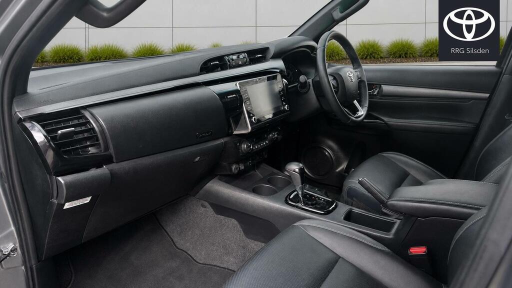 Toyota HILUX 2.8 D-4d Gr Sport Double Cab Pickup 4Wd Euro White #14