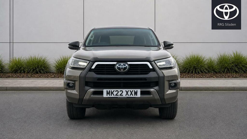 Toyota HILUX 2.8 D-4d Invincible X 4Wd Euro 6 Ss Brown #2