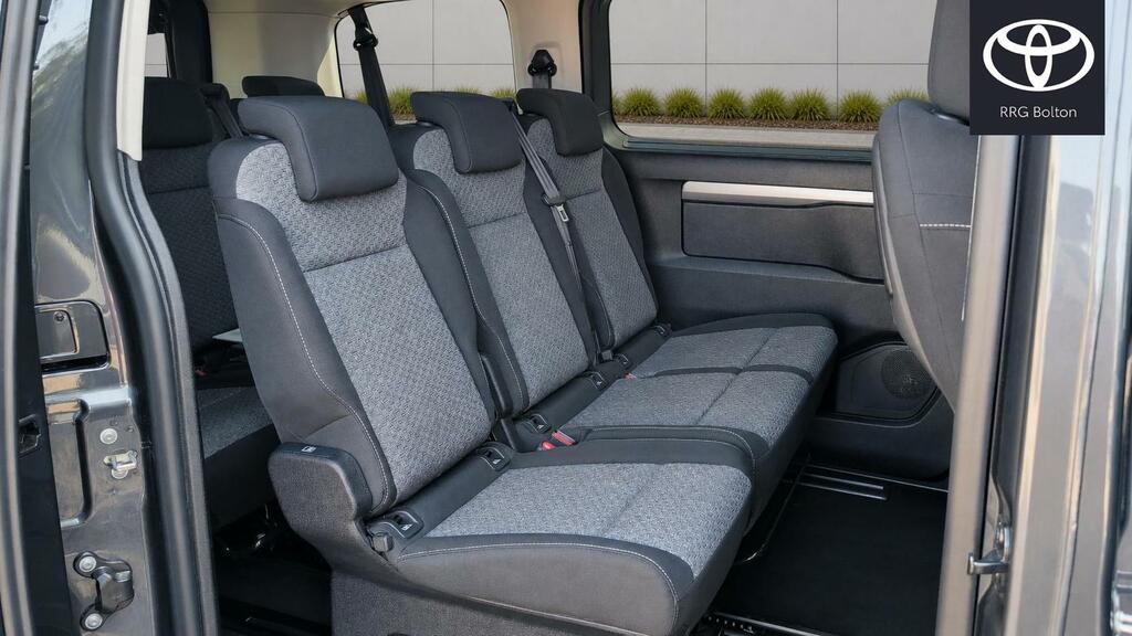 Toyota Proace Verso 75Kwh Icon Long Mpv Lwb Silver #15