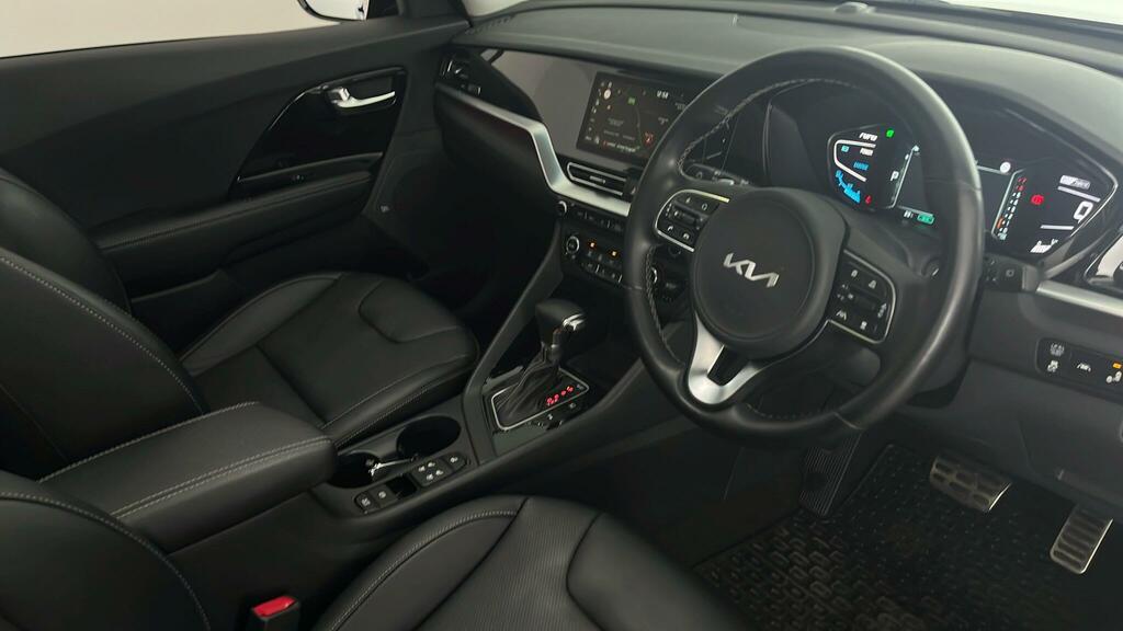 Kia Niro Kia Niro 1.6 Gdi 2 Suv Hybrid Dct Euro Black #11