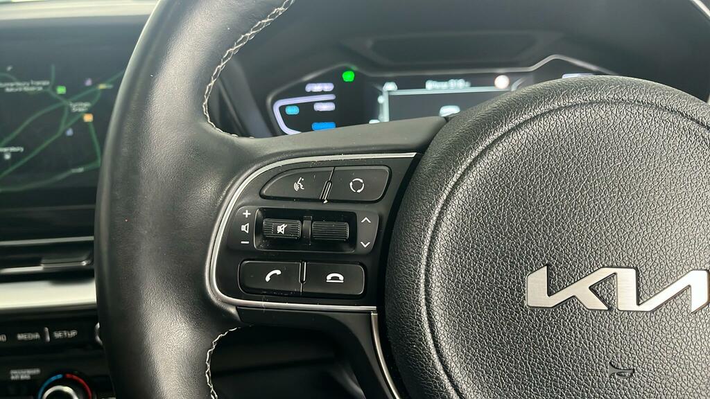 Kia Niro Kia Niro 1.6 Gdi 2 Suv Hybrid Dct Euro Black #16
