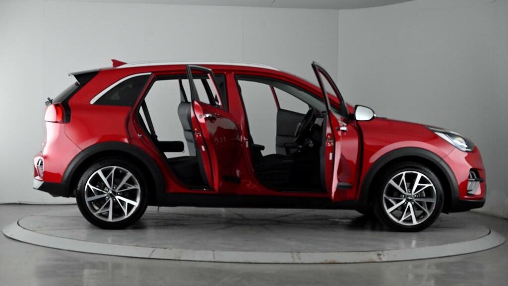 Kia Niro Kia Niro 1.6 Gdi 2 Suv Hybrid Dct Euro Black #85