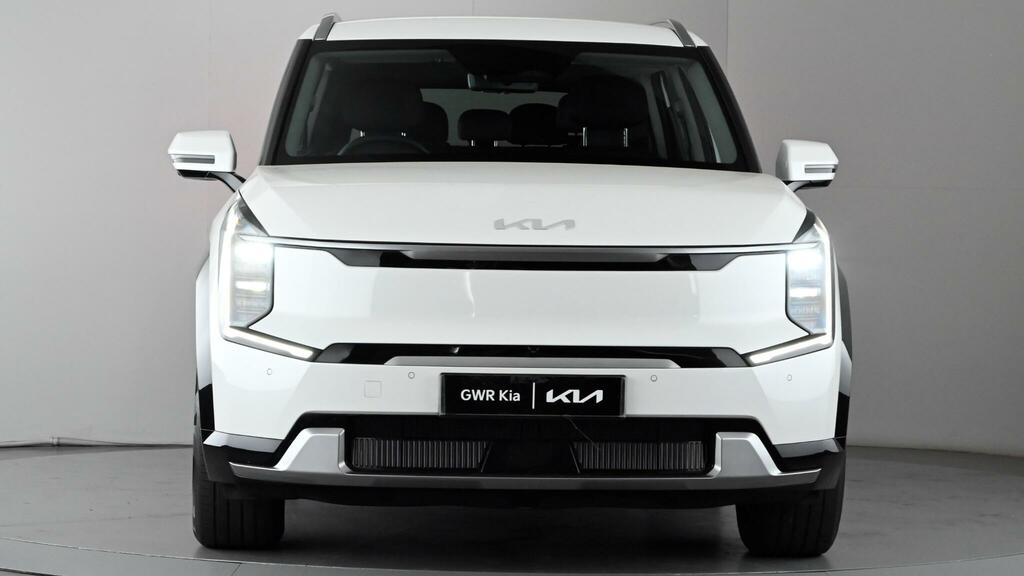 Kia EV9 99.8Kwh Air Rwd White #2