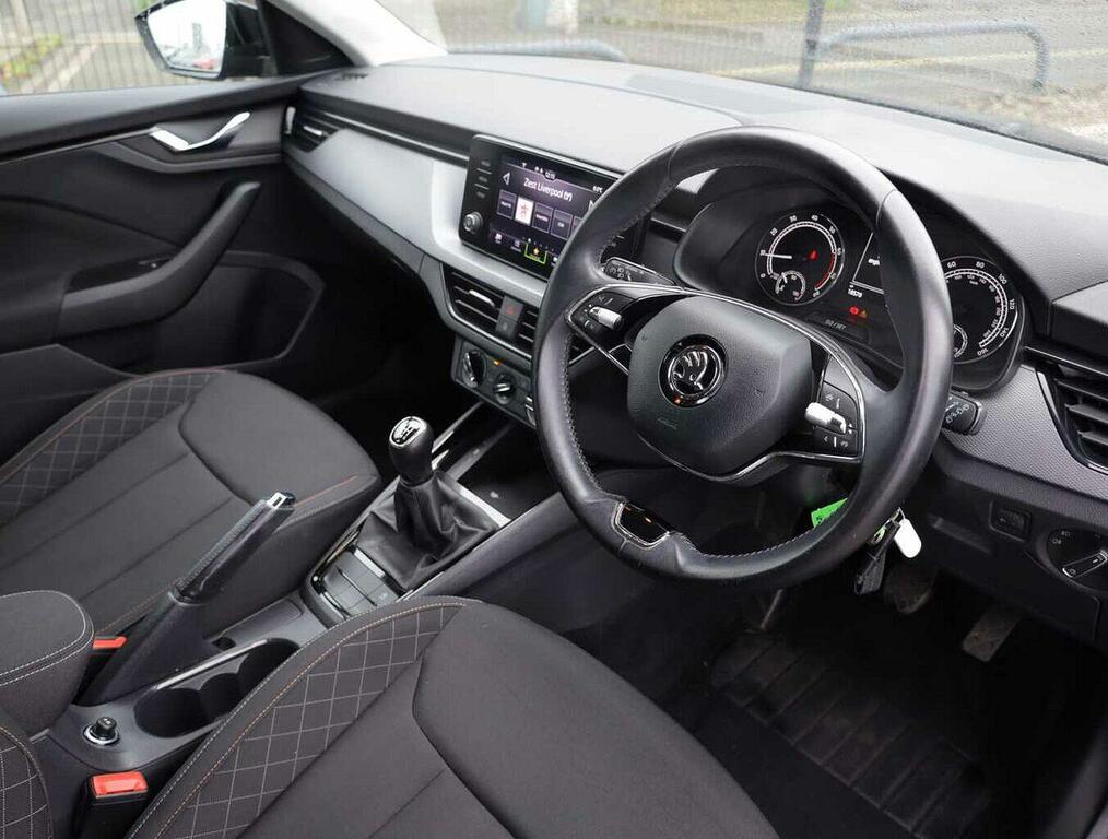 Skoda Scala 1.0 Tsi 110Ps Se Black #6