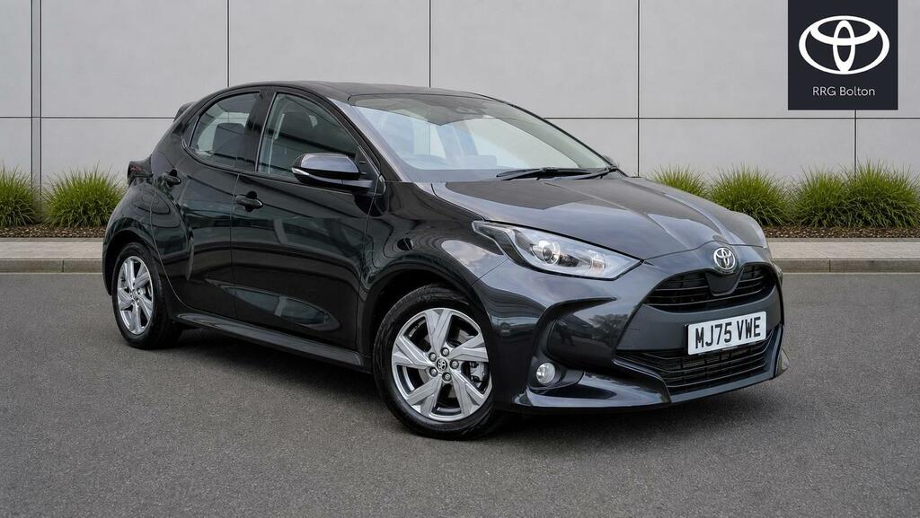 Toyota Yaris 1.5 Vvt-h Icon E-cvt Euro 6 Ss Black