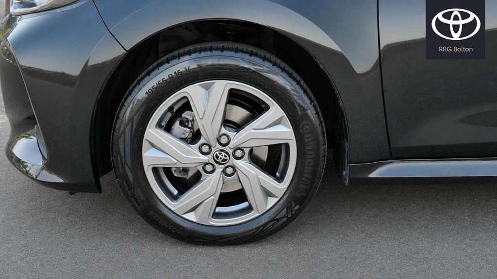 Toyota Yaris 1.5 Vvt-h Icon E-cvt Euro 6 Ss MJ75VWE Black #5