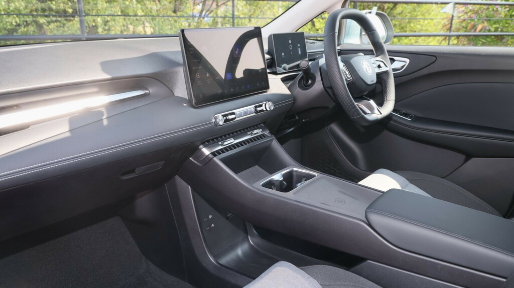 MG MG4 118Kw Premium Long Range 54Kwh MH26XJF Blue #2