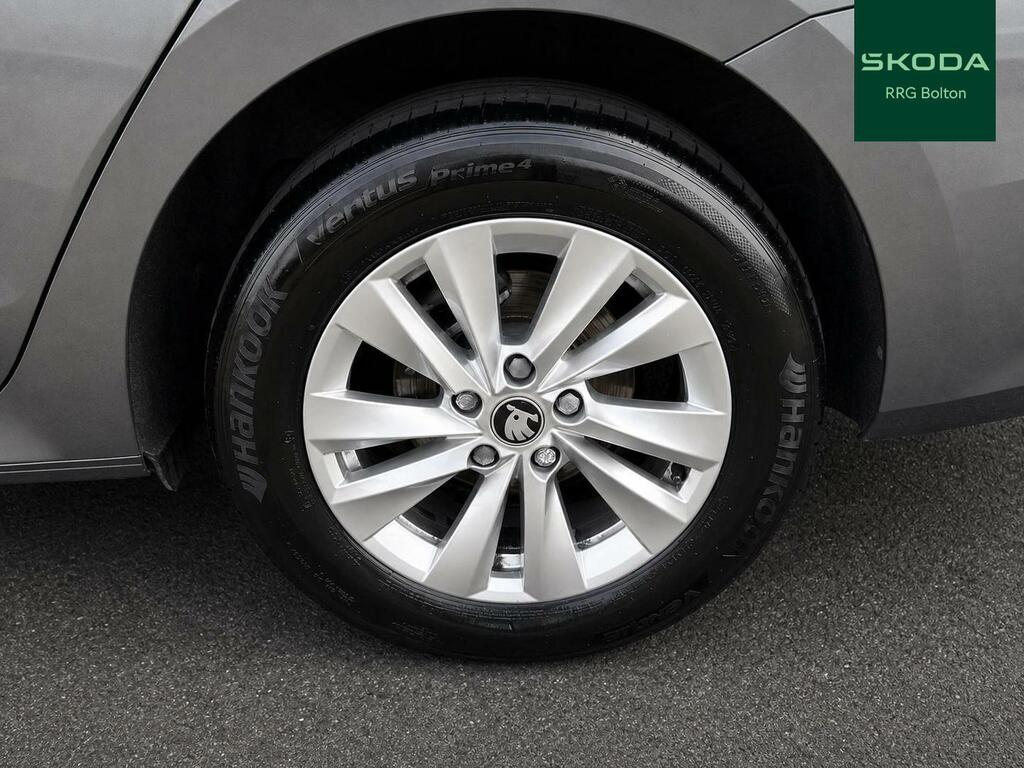 Skoda Octavia 2.0 Tdi 150 Se Technology Dsg Grey #5
