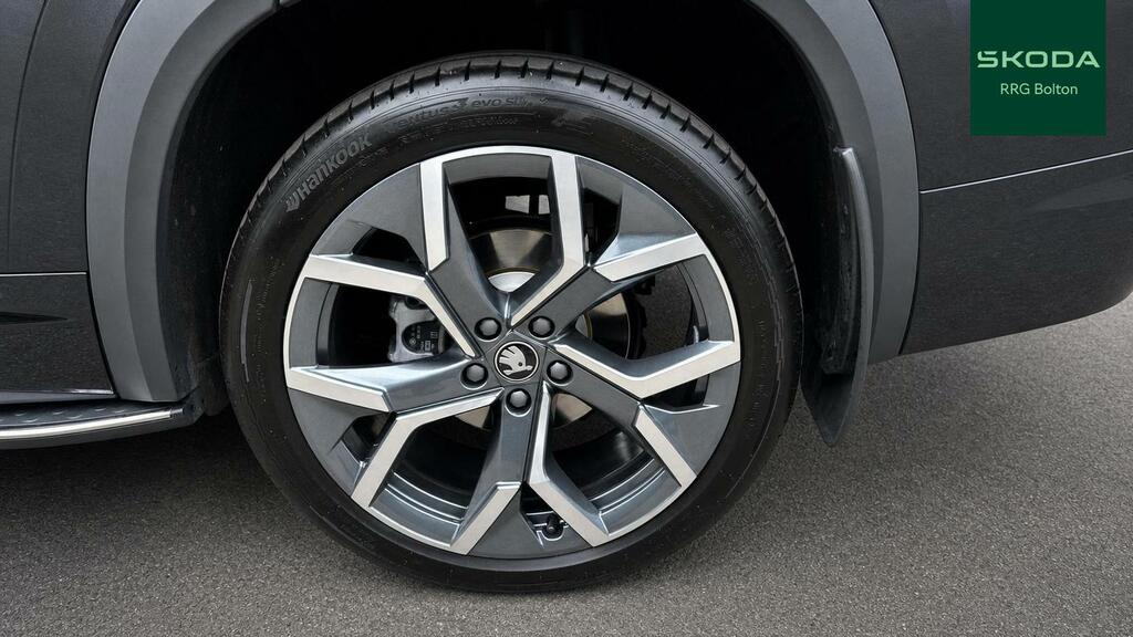 Skoda Kodiaq 1.5 Tsi Iv 204 Sportline Dsg MK26AOD Black #5