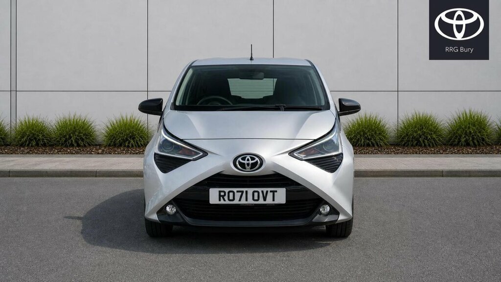 Toyota Aygo 1.0 Vvt-i X-trend Euro 6 Ss RO71OVT Silver #2