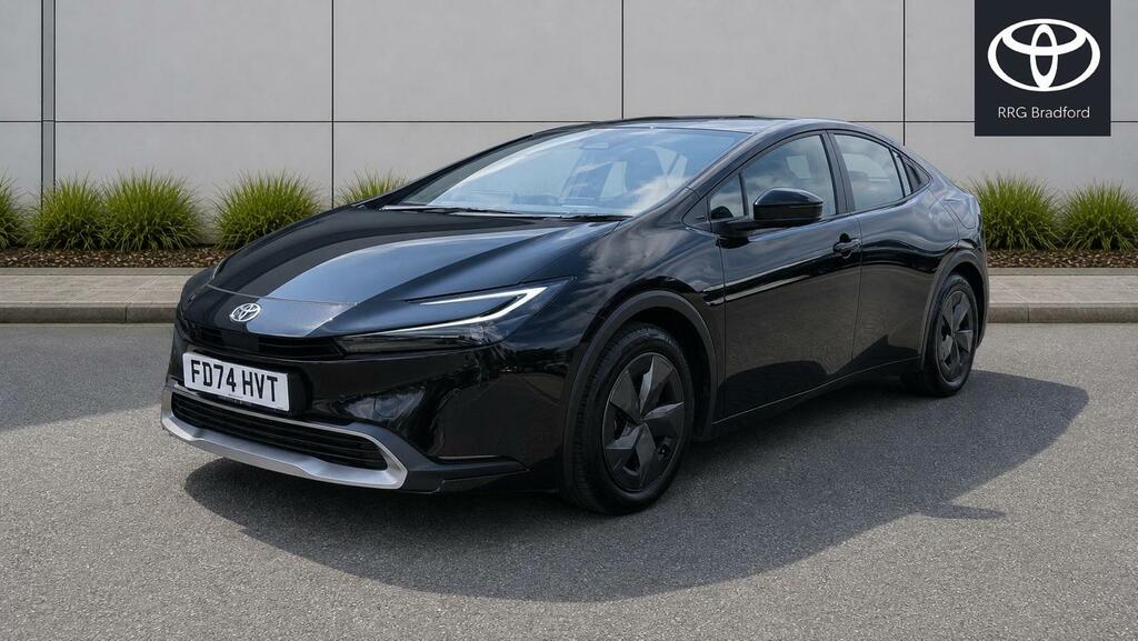 Toyota Prius 2.0 13.6Kwh Design Cvt Euro 6 Ss FD74HVT Black #3