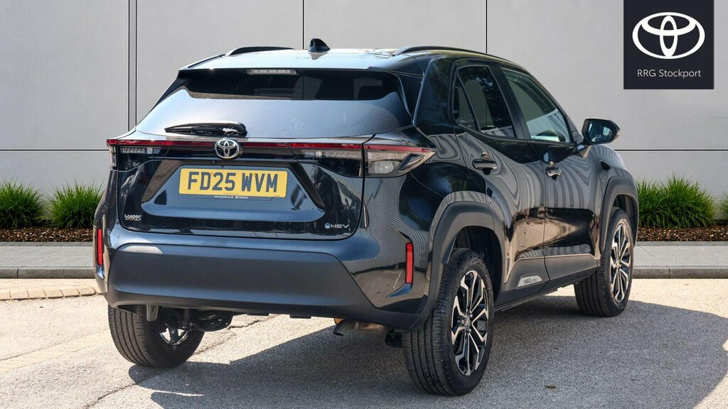 Toyota Yaris Cross 1.5 Vvt-h Design E-cvt Euro 6 Ss FD25WVM Black #2