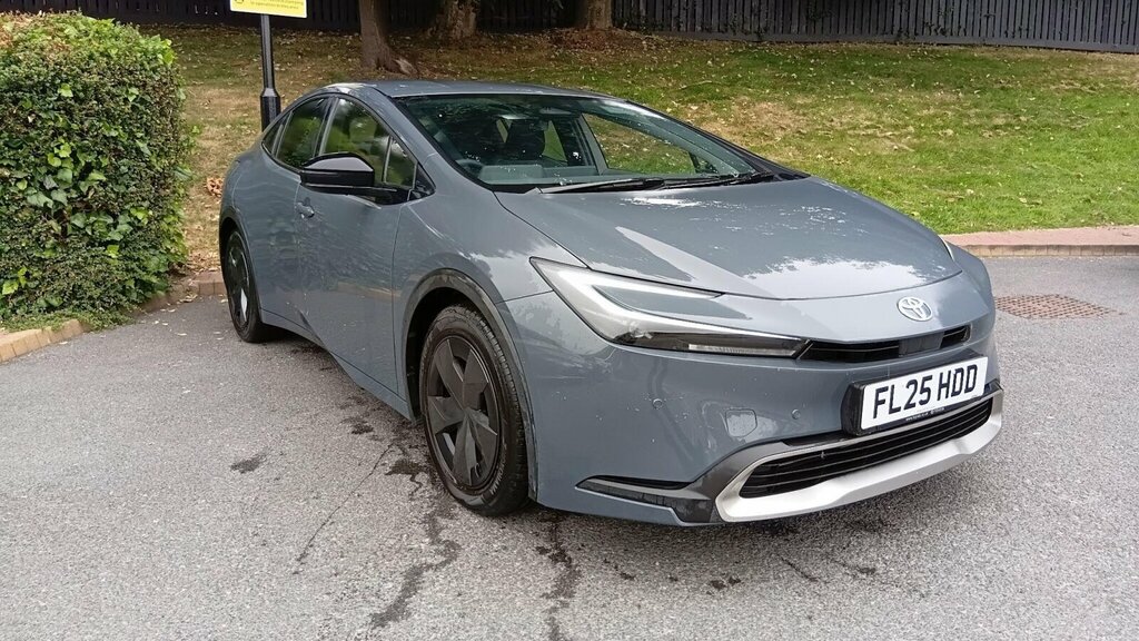 Toyota Prius 2.0 13.6Kwh Design Cvt Euro 6 Ss Grey