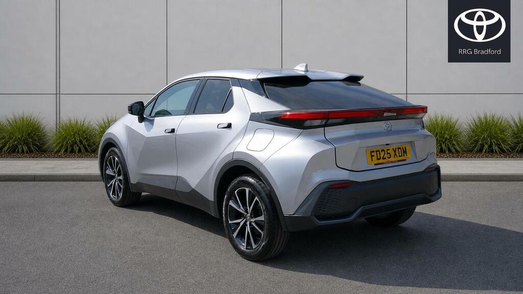 Toyota C-Hr 1.8 Vvt-h Design Cvt Euro 6 Ss FD25XDM Silver #6