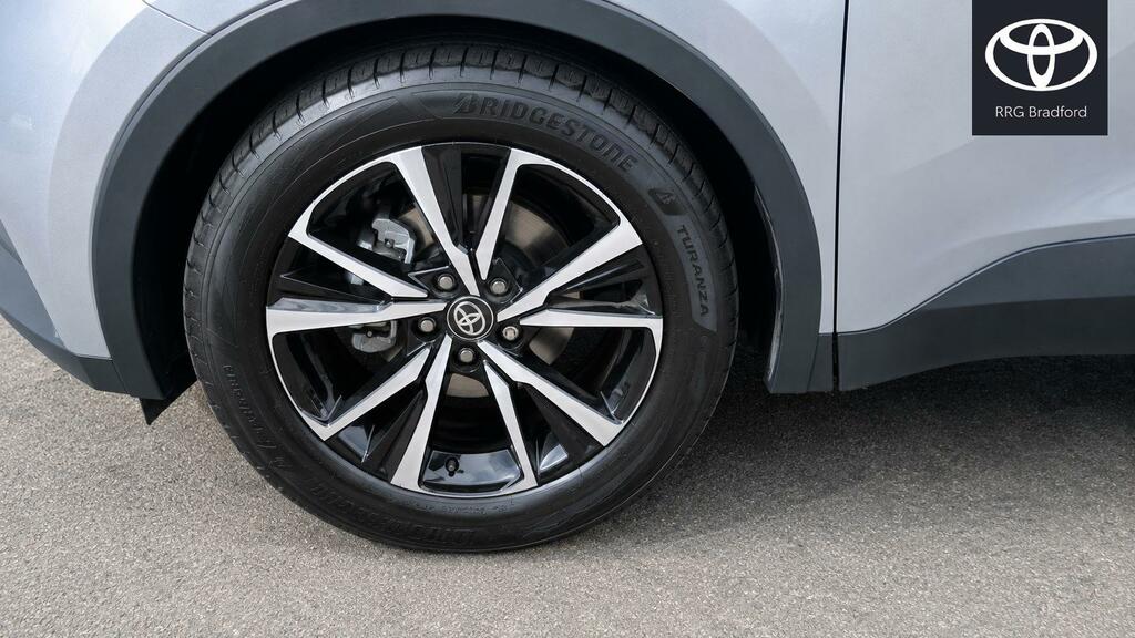Toyota C-Hr 1.8 Vvt-h Design Cvt Euro 6 Ss FD25XDM Silver #5