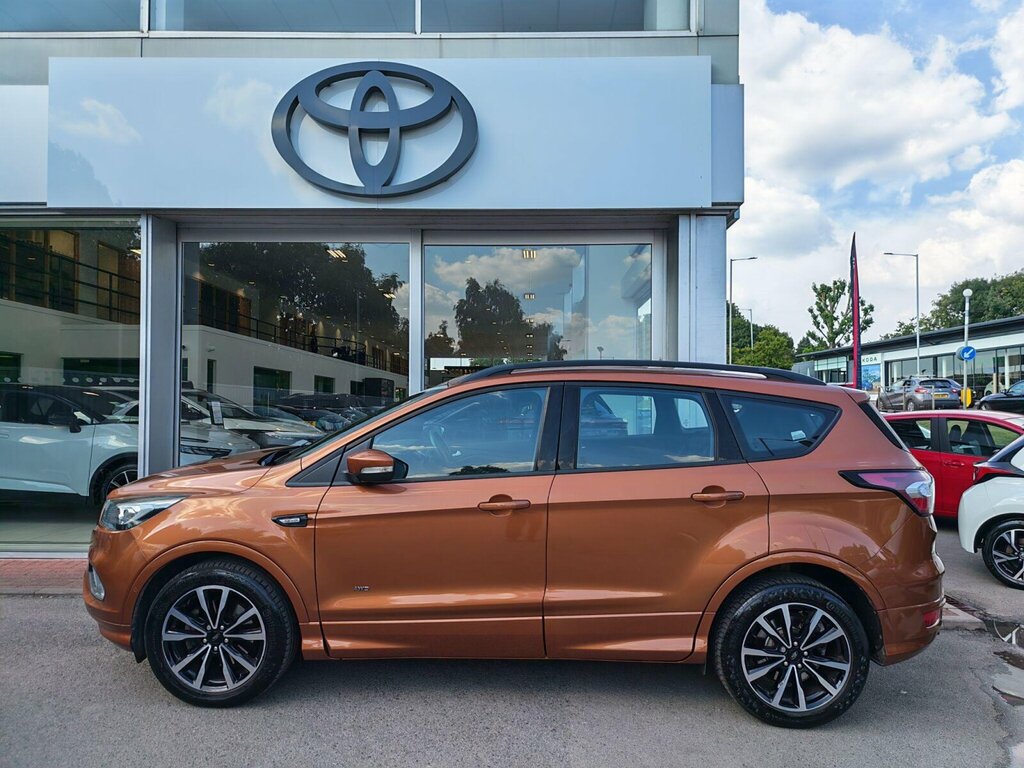 Ford Kuga 1.5T Ecoboost St-line Awd Euro 6 Ss Brown