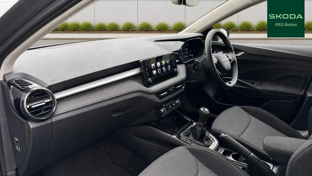 Skoda Fabia 1.0 Tsi 116 Se Edition Black #2