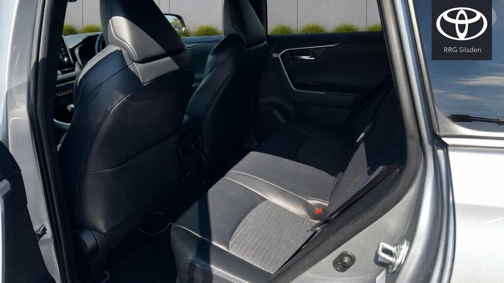 Toyota Rav 4 Dynamic Silver #15