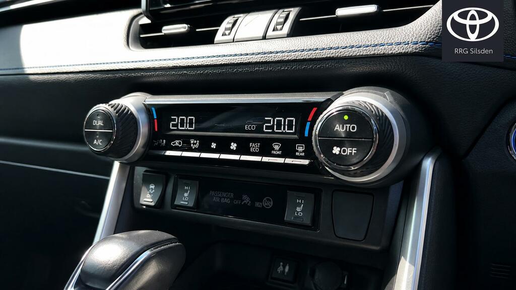 Toyota Rav 4 Dynamic Silver #24