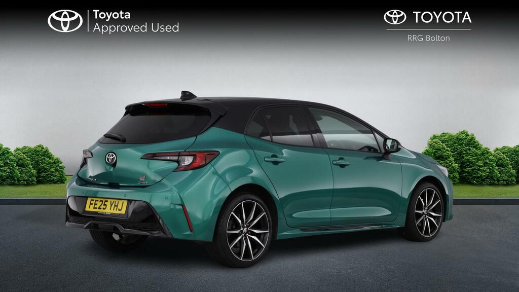 Toyota Corolla 1.8 Vvt-h Gr Sport Hatchback Hybrid Cvt FE25YHJ Green #2
