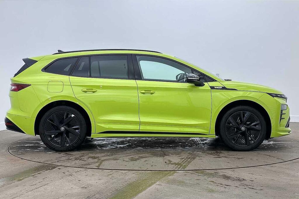 Skoda ENYAQ 250Kw Vrs 84Kwh 4X4 Green #4