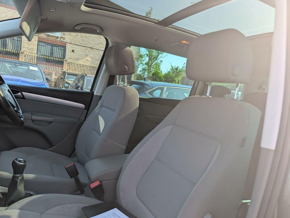 Volkswagen Sharan  Blue #36