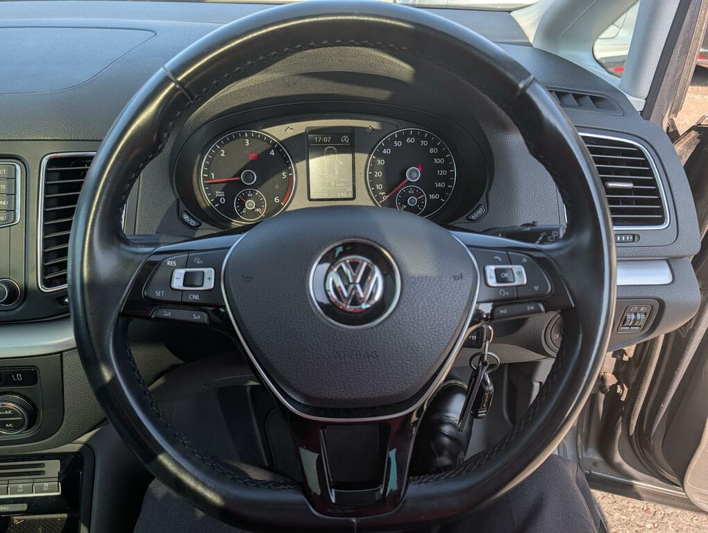 Volkswagen Sharan  Blue #32