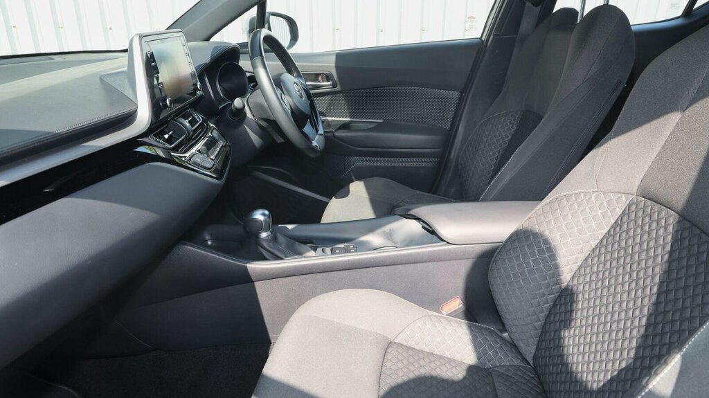 Toyota C-Hr 1.8 Vvt-h Icon Cvt Euro 6 Ss LY23ECZ Silver #5