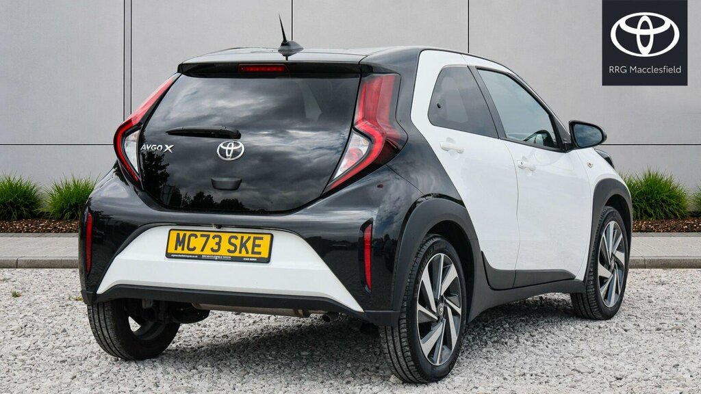Toyota Aygo X 1.0 Vvt-i Edge X-shift Euro 6 Ss MC73SKE White #2