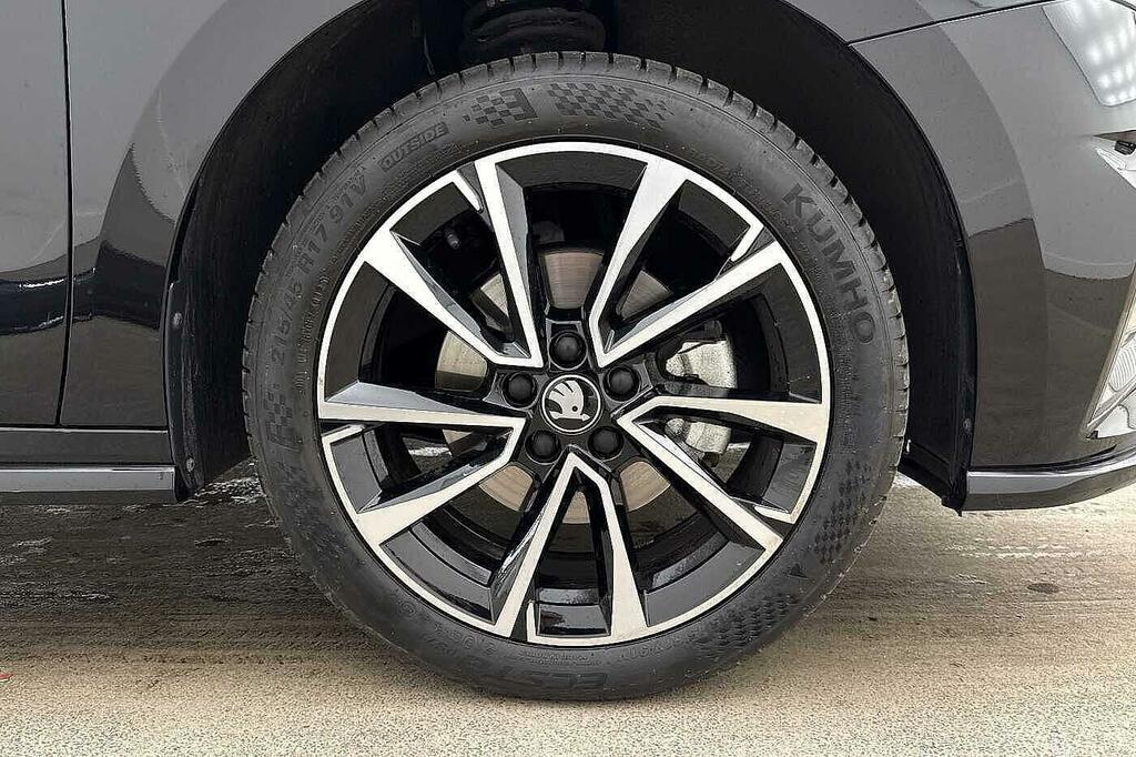 Skoda Fabia 1.0 Tsi 116 Monte Carlo Edition Dsg Black #5