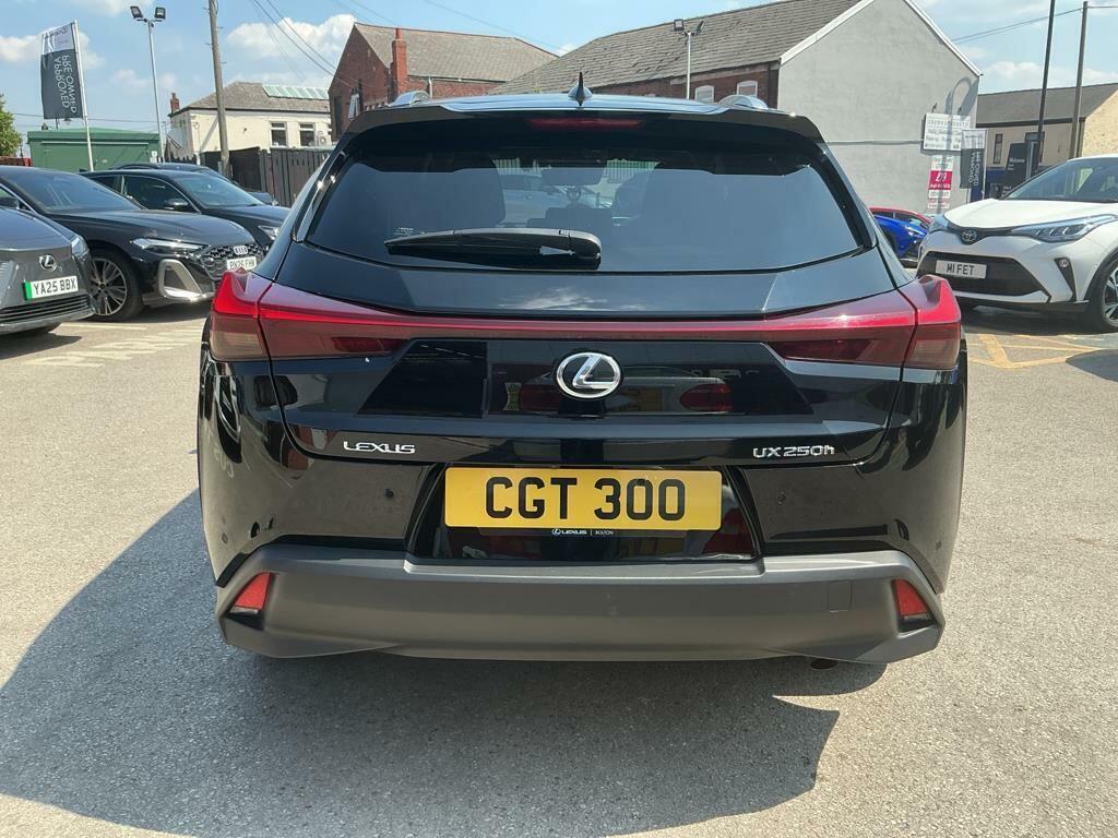 Lexus UX 250H 2.0 Cvt Without Nav  #7