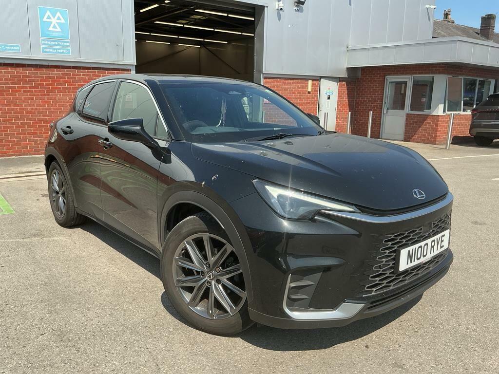 Lexus LBX 1.5 Vvt-ie Premium Plus Suv Hybrid E-cv Black