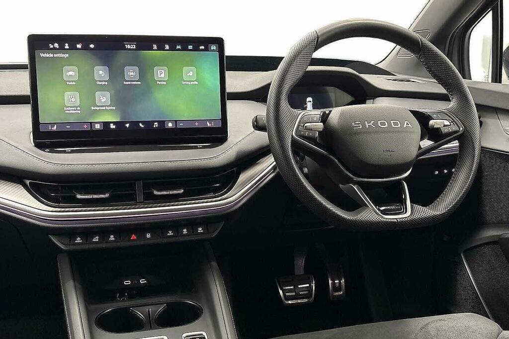 Skoda ENYAQ 210Kw 85X Sportline 82Kwh 4X4 Grey #2