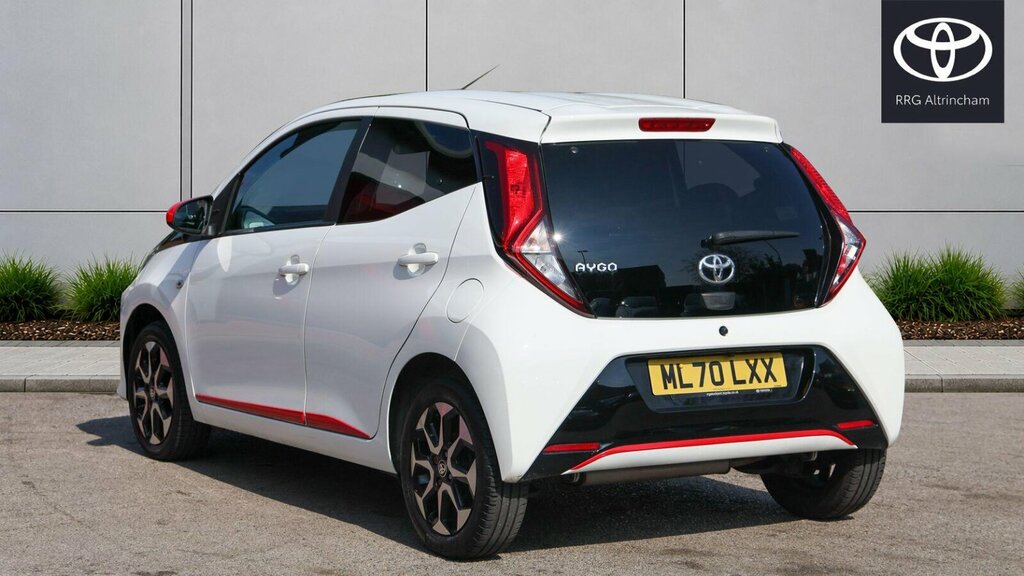 Toyota Aygo 1.0 Vvt-i X-trend Euro 6 Safety Sense White #4