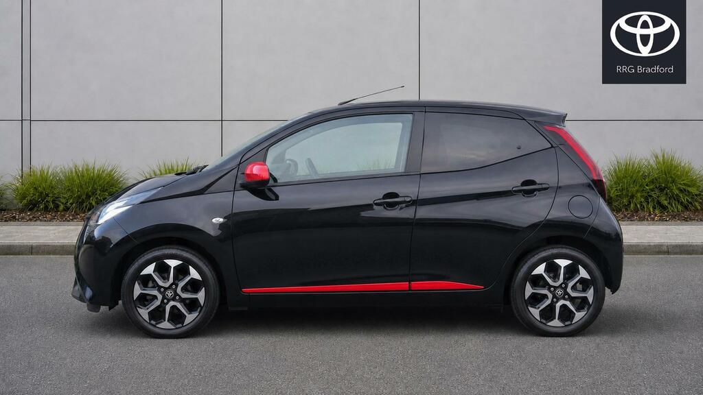 Toyota Aygo 1.0 Vvt-i X-trend Hatchback X-shift Eur YH20ACY Black #4