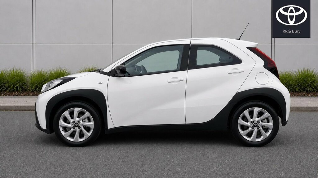 Toyota Aygo X 1.0 Vvt-i Pure X-shift Euro 6 Ss YE72EVC White #4