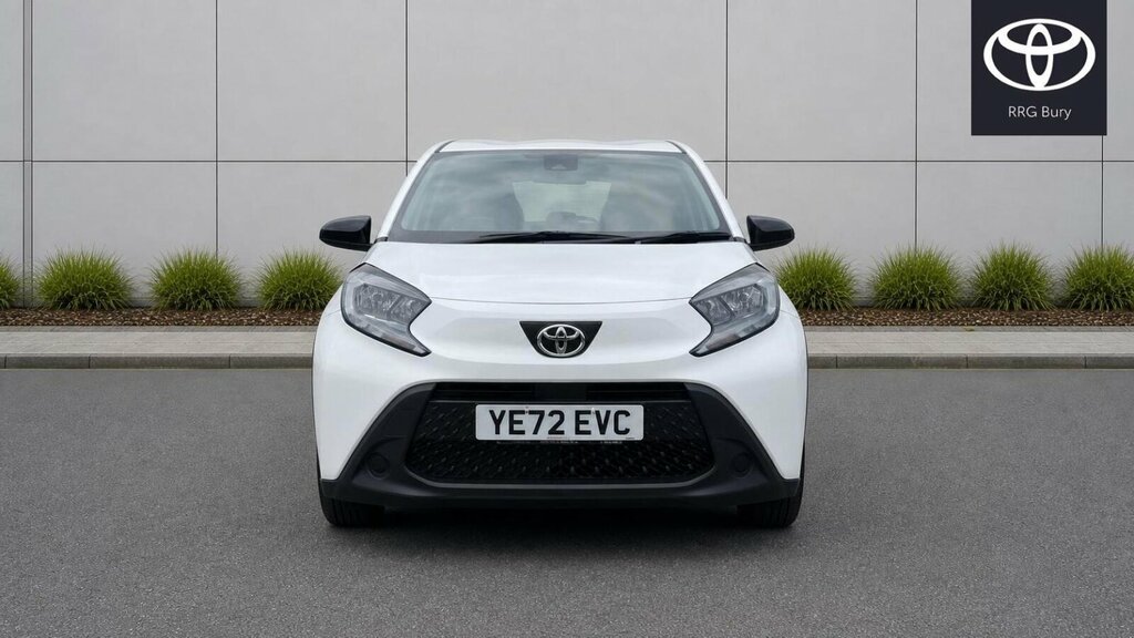 Toyota Aygo X 1.0 Vvt-i Pure X-shift Euro 6 Ss YE72EVC White #2
