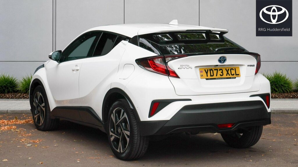 Toyota C-Hr 1.8 Vvt-h Design Cvt Euro 6 Ss YD73XCL White #4