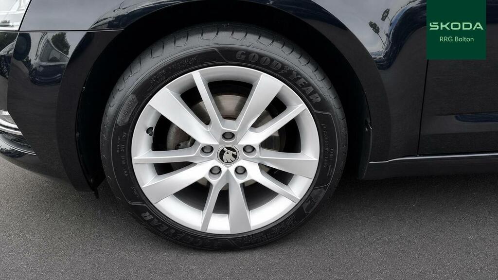 Skoda Octavia 1.4 Tsi Se L Black #5